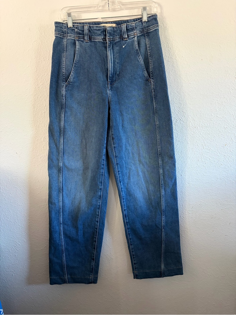 Madewell Straight-Leg Medium Blue Jeans